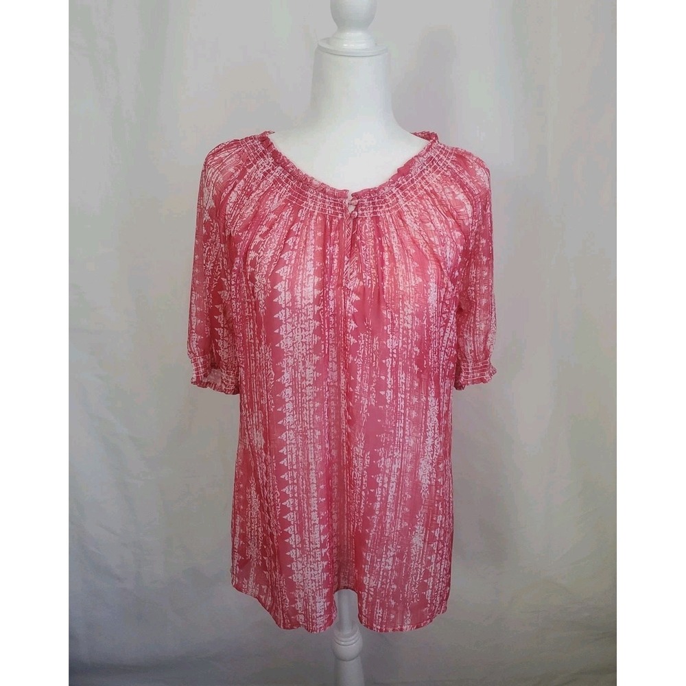 Chicos Blouse Pink Size 1 (Standard Size M Medium) Sheer Lightweight Feminine